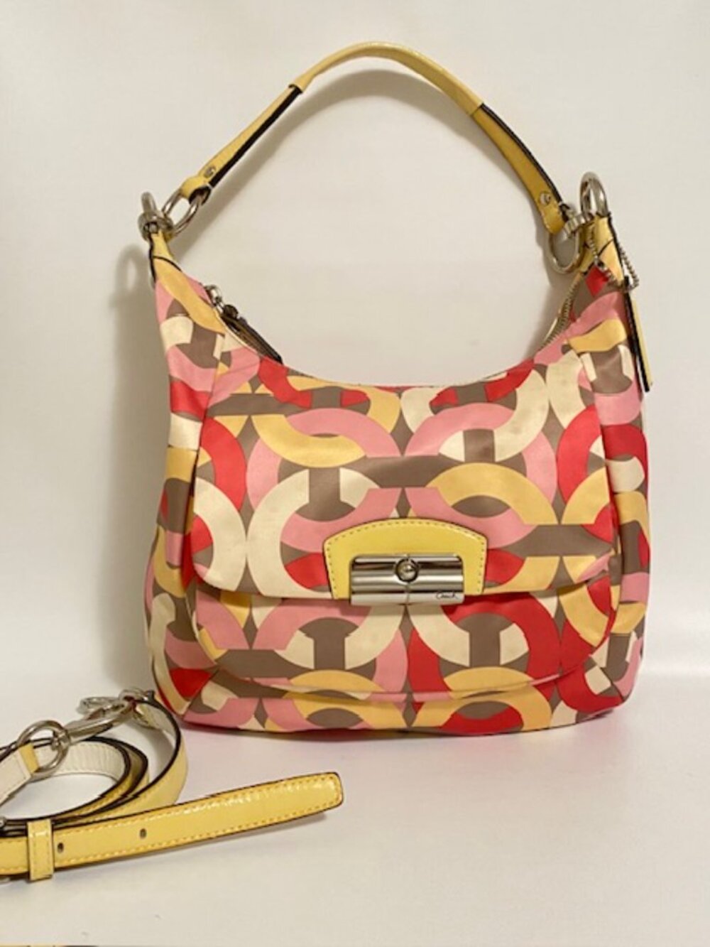 COACH Kristin Chain Link Large Hobo Purse Handbag Crossbody 22741